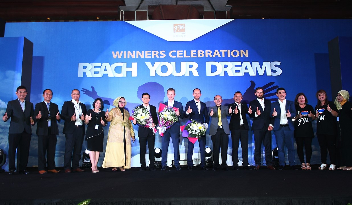 FM WINNERS CELEBRATION & BUSINESS SCHOOL GRADUATION NIGHT 5 September 2015
